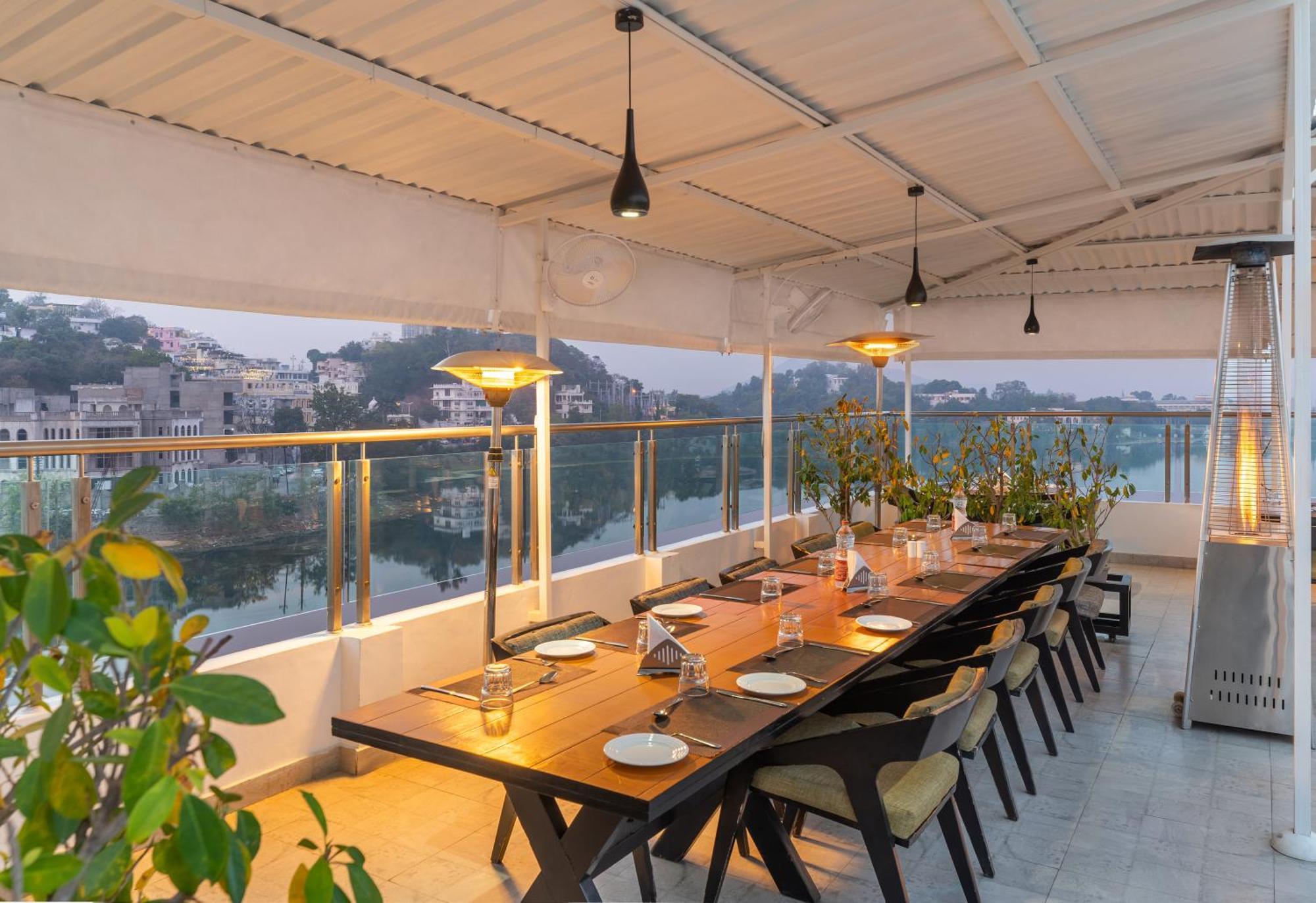 Rajdarshan - A Lake View Hotel In Udaipur Eksteriør bilde